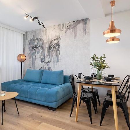 Korfantego Stylish Apartment With City View Spodek Katowice By Noclegi Renters Exterior foto