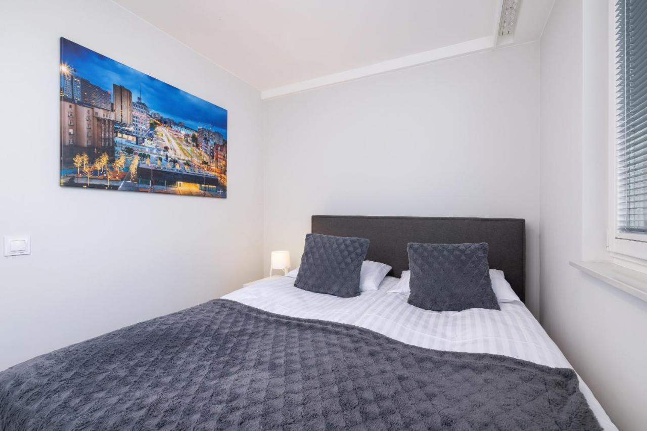 Korfantego Stylish Apartment With City View Spodek Katowice By Noclegi Renters Exterior foto